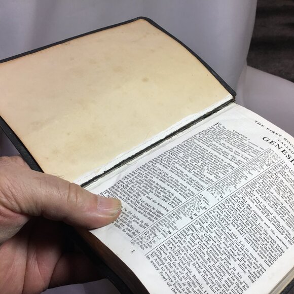 Cambridge Holy Bible Concordance Morocco Black Leather Vintage Not Red Letter - Picture 15 of 15